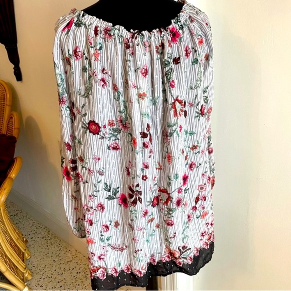 JOHN PAUL RICHARD PLUS SIZE New Long sleeve Print Top! Great condition! NEW! 1X - Picture 9 of 13